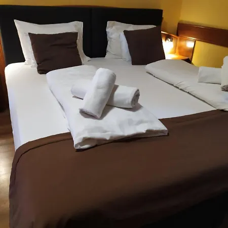 Az Idill Hotel 3*