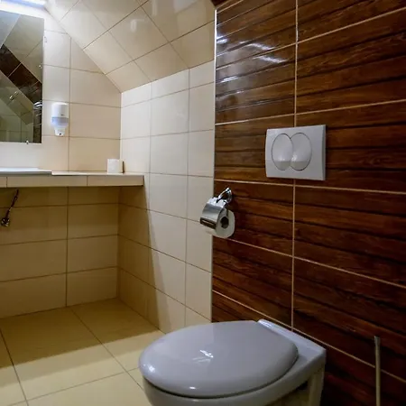 Hotel Az Idill 3*