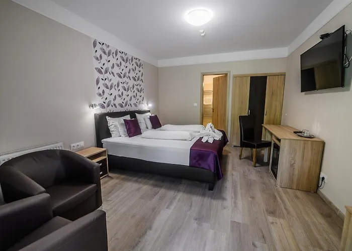 Az Idill מלון צ'רסגטומאי